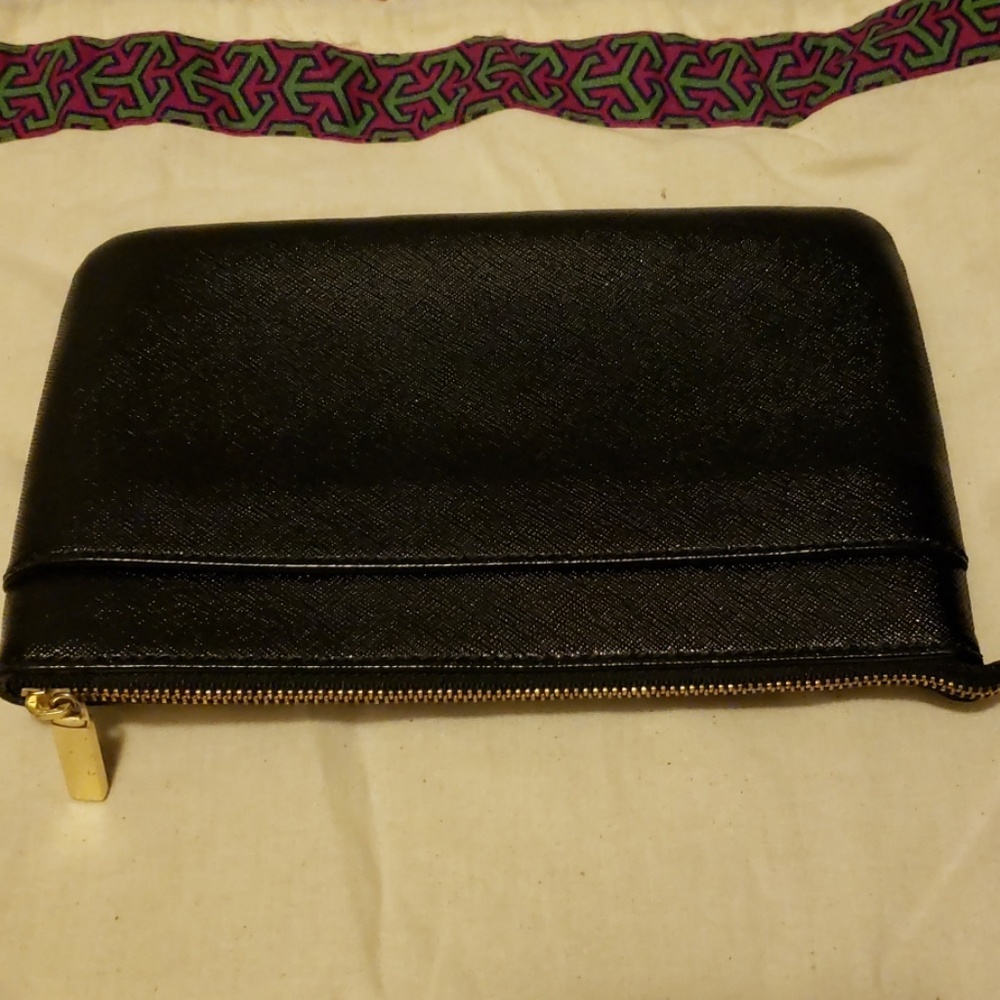 Tory burch clutch - Picture 3 of 3